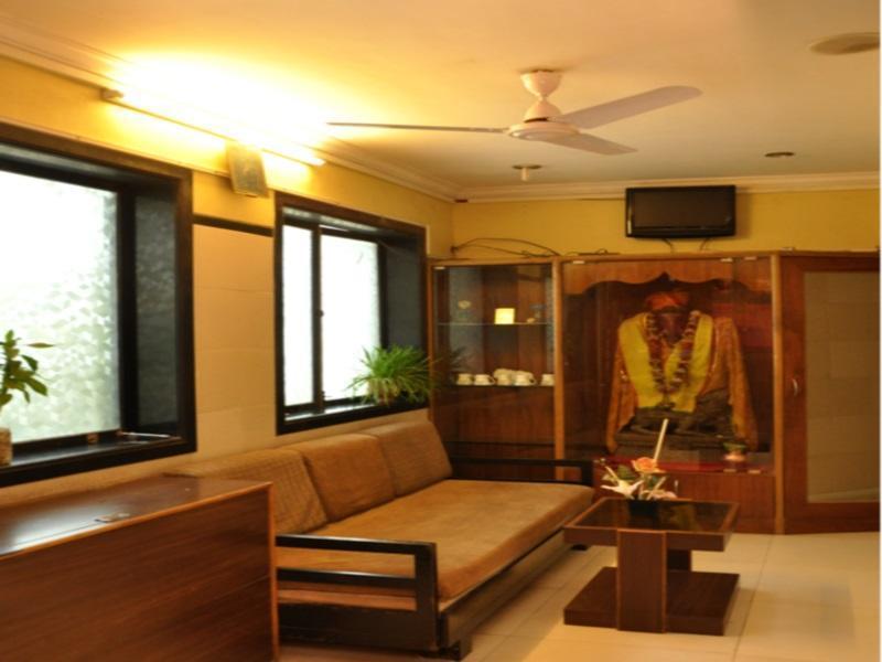 Hira Palace Mumbai Exterior photo