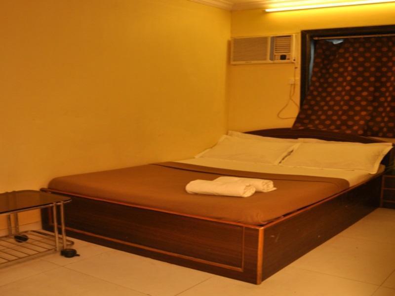 Hira Palace Mumbai Exterior photo